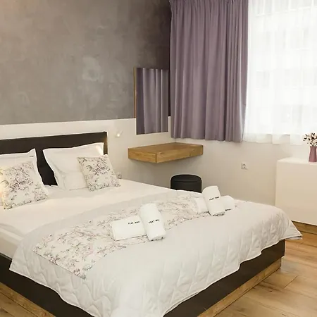 Modern Seaside Retreat 1bd By Flat Mаnager וארנה