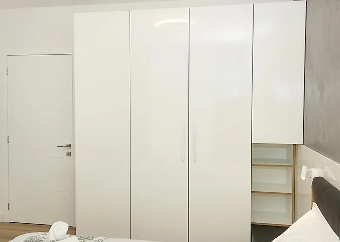 Modern Seaside Retreat 1bd By Flat Mаnager Apartament