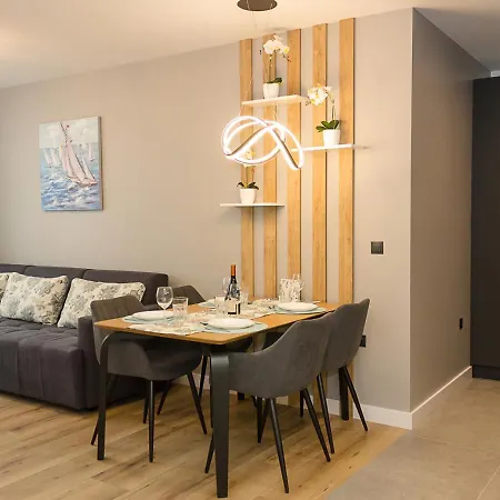 Modern Seaside Retreat 1bd By Flat Mаnager Apartament