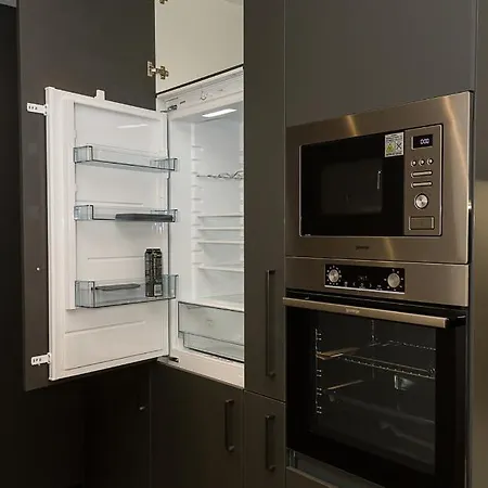 Modern Seaside Retreat 1bd By Flat Mаnager