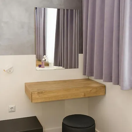 Modern Seaside Retreat 1bd By Flat Mаnager Apartament *