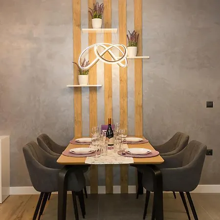 Apartament Modern Seaside Retreat 1bd By Flat Mаnager Varna